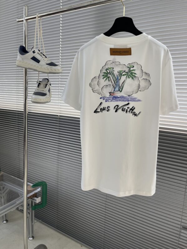 T-Shirt Preta ou Branca | Louis Vuitton